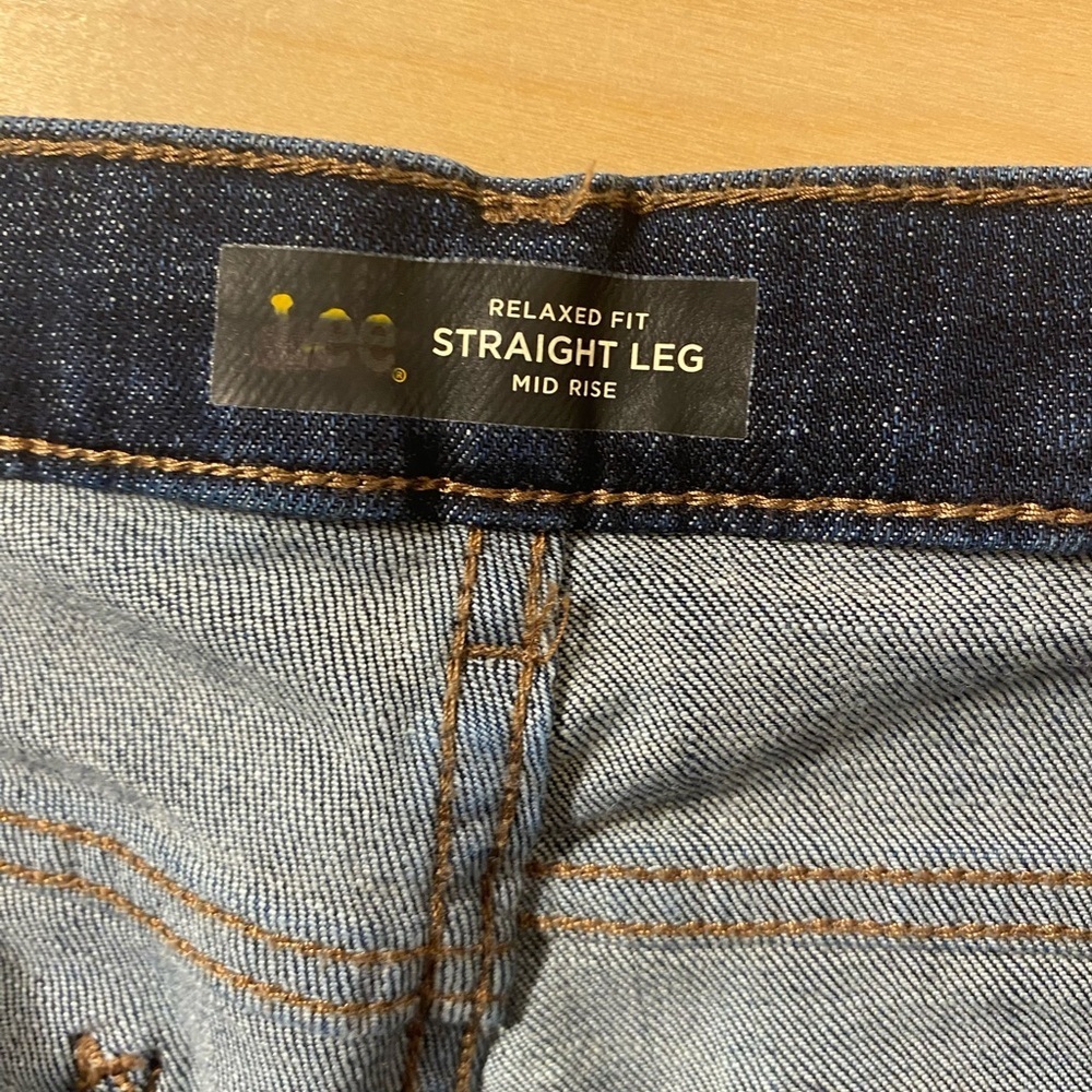 Lee Women's Dark Blue Straight-Leg Mid Rise Jeans 14 Short (QO) - Picture 5 of 7